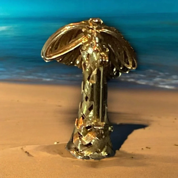 Vintage Rhinestone Palm Tree Gold Tone Wire Brooch - Picture 3 of 4